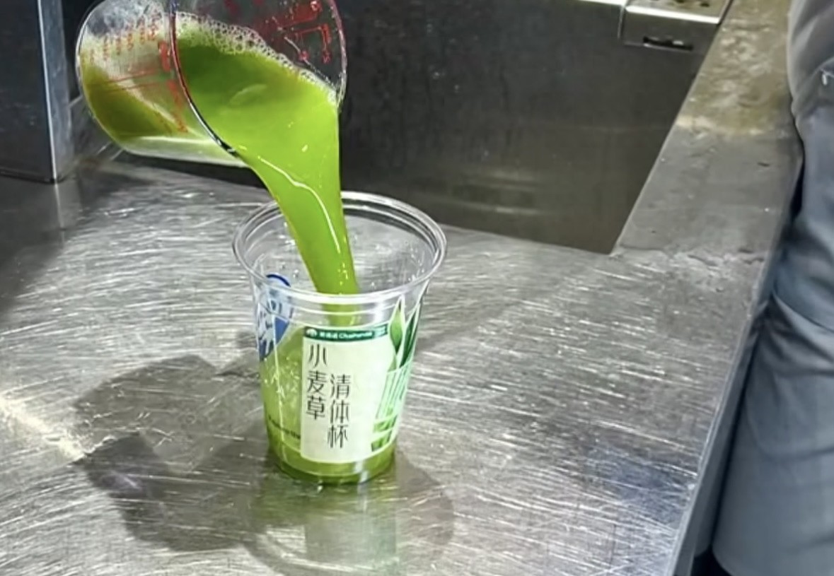 新茶饮开始“卷”原料差异化：有人定制奶源，有人选用区域土特产